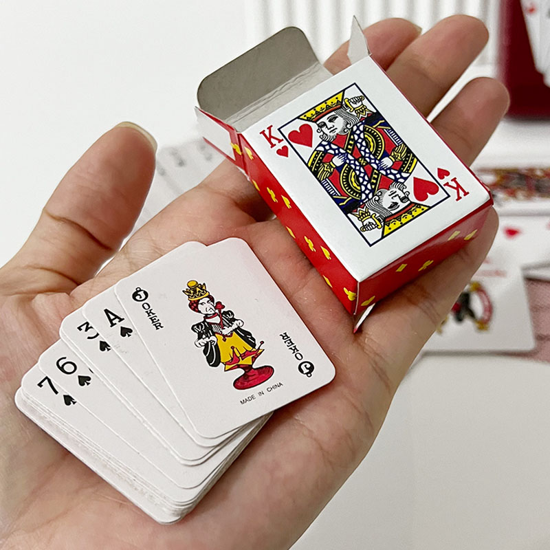 Party Games Juegos De Mesa - 5PCS Mini Poker Spielkarten Festival Party