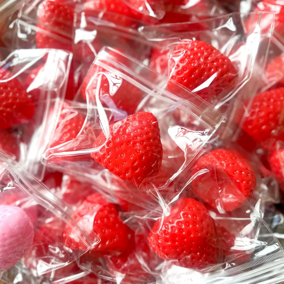 Neues Squishy Großes Erdbeer-Q – Party Games Entertainer Bewertung und Preis