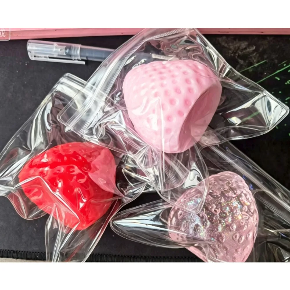 Großer Quetsch-Erdbeerball, we – Party Games Entertainer Bewertung und Preis