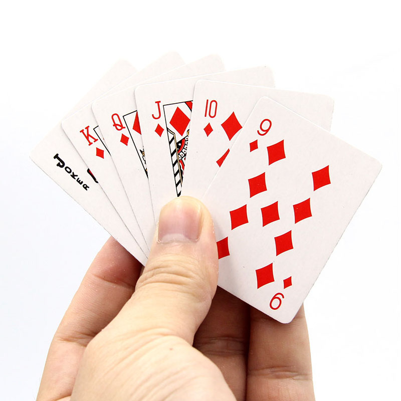 Mini Poker Spielkarten Festiva – Party Games Juegos De Mesa Bewertung und Preis
