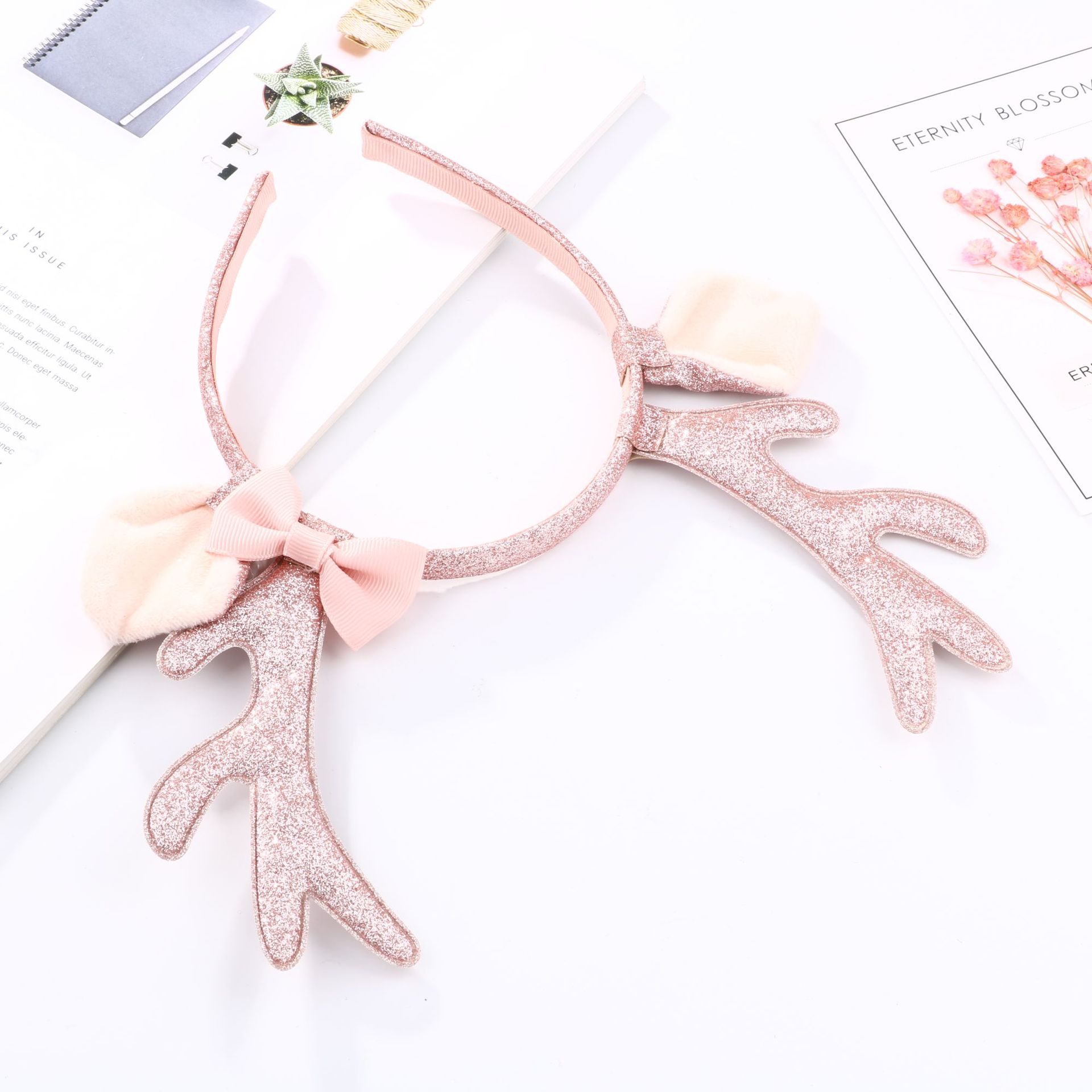 Niedliches Rosa Glitzer-Rentie – Ring Toss Outdoor Bewertung und Preis