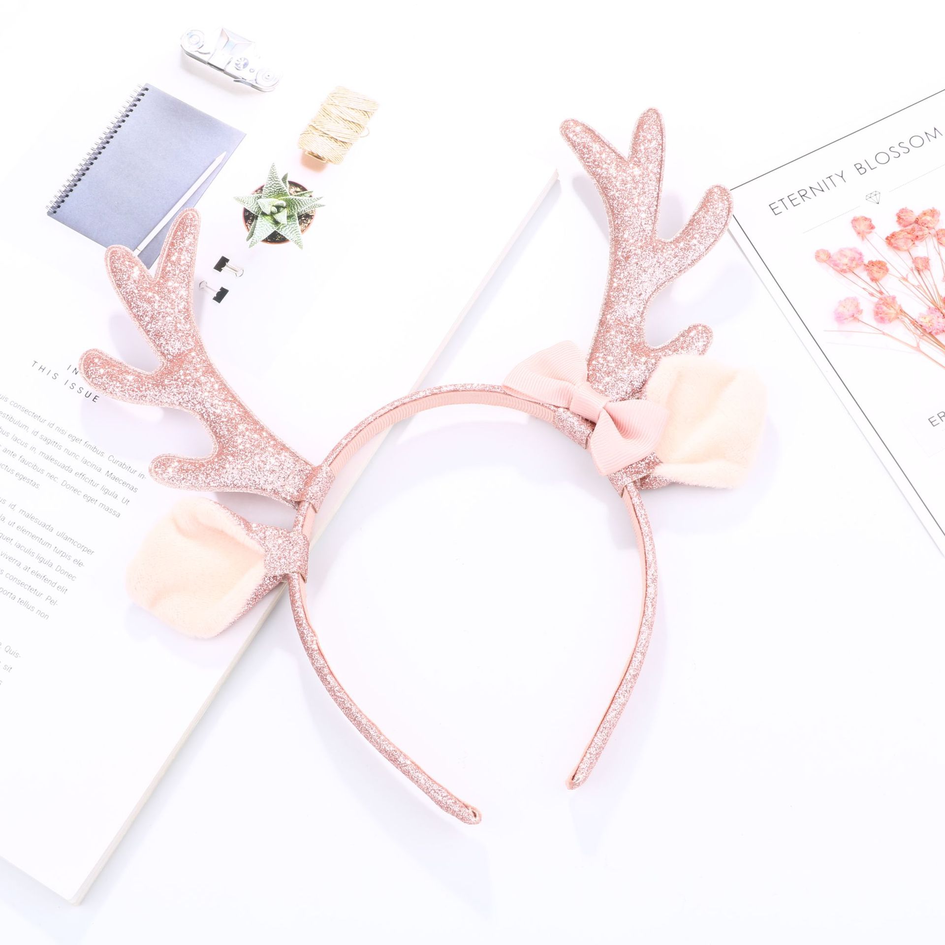 Niedliches Rosa Glitzer-Rentie – Ring Toss Outdoor Bewertung und Preis